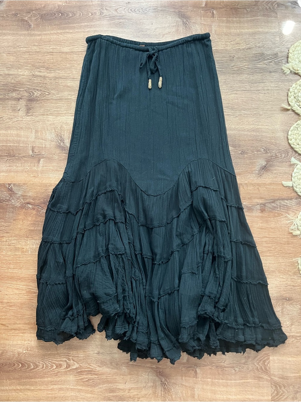 Free People Like A Mermaid Maxi Skirt Size Medium RT $78 NWOT Black
